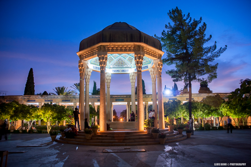 Panteó del poeta Hafez a Shiraz